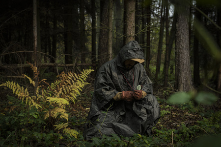 PONCHO U. S. MODEL - OLIVE GREEN