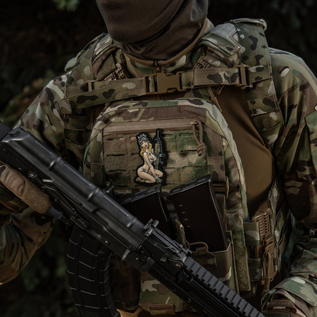 NASZYWKA EMBLEMAT M-TAC NA RZEP - Tactical Girl №5 PVC MC