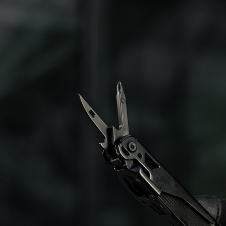 M-TAC Multitool Type 9 – 11w1 z Kaburą